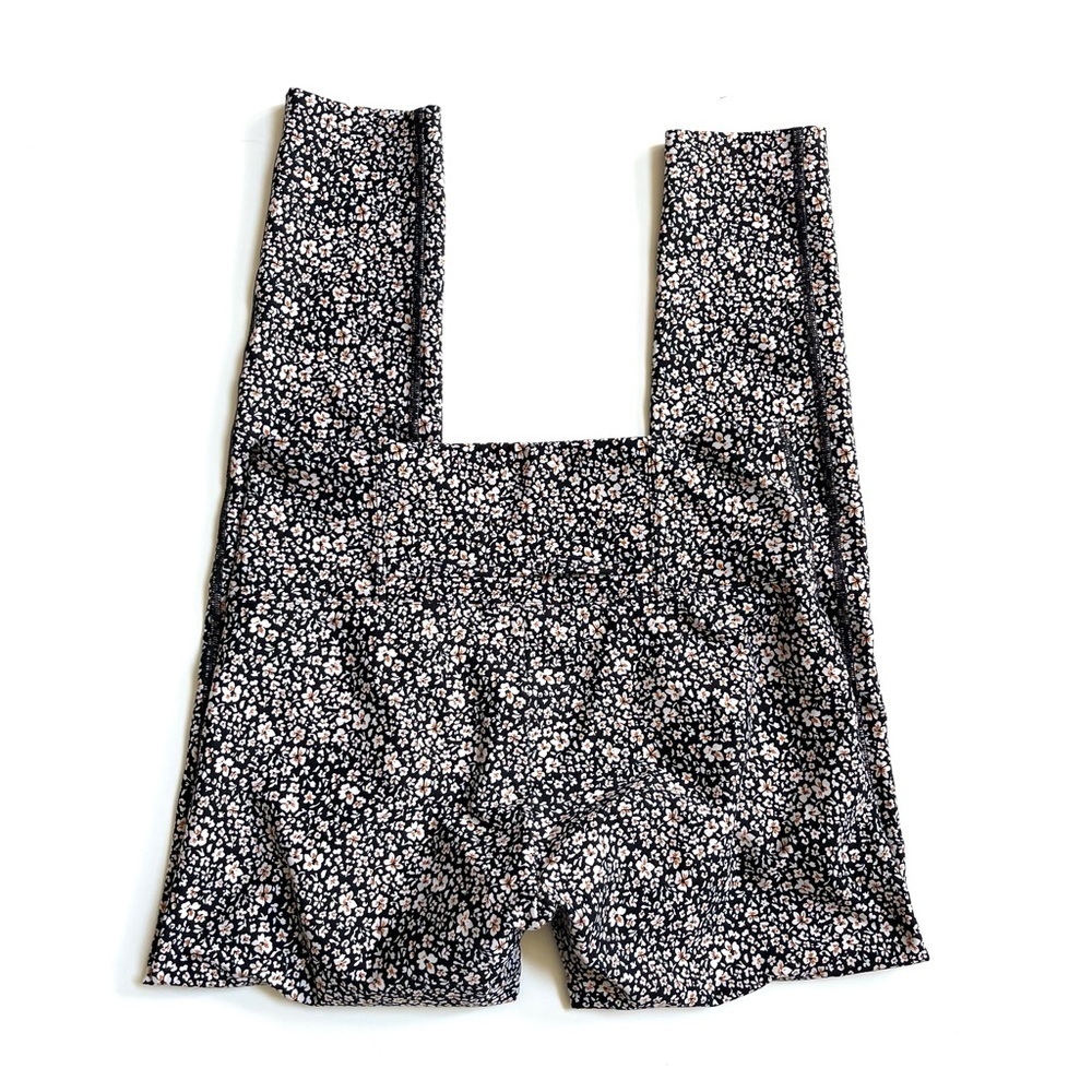 Summersalt Do-It-All High Rise Leggings In Bloom in Sea Urchin Floral - Picture 5 of 6